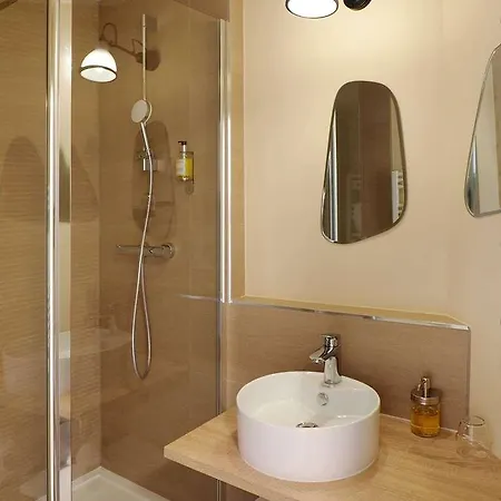 Logis Du Belvedere Hotel 3*